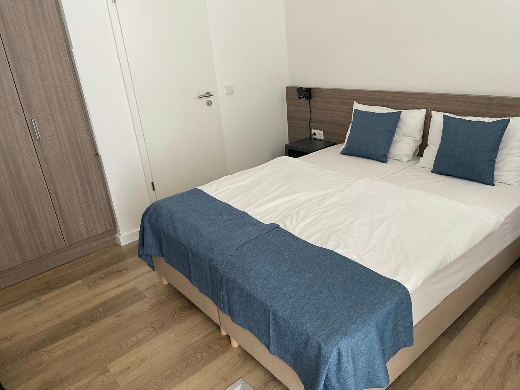 Res City Residence Hotel Budapest Extérieur photo